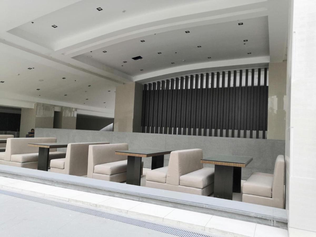 Shore Residence D7 Near Mall Of Asia & Airport مانيلا المظهر الخارجي الصورة