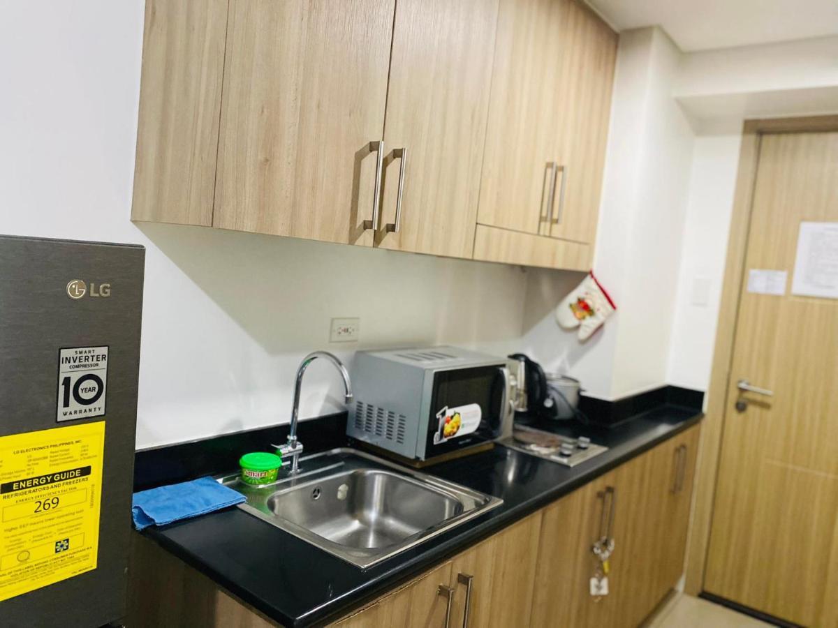 Shore Residence D7 Near Mall Of Asia & Airport مانيلا المظهر الخارجي الصورة